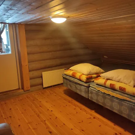 Chalet Kalliorinteen Moekit Kalliopirtti *