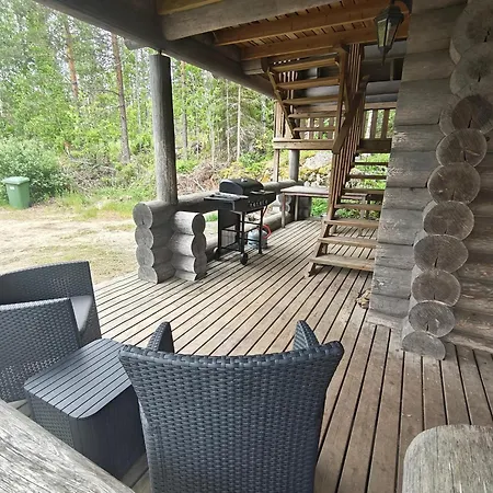 Kalliorinteen Moekit Kalliopirtti Töysä