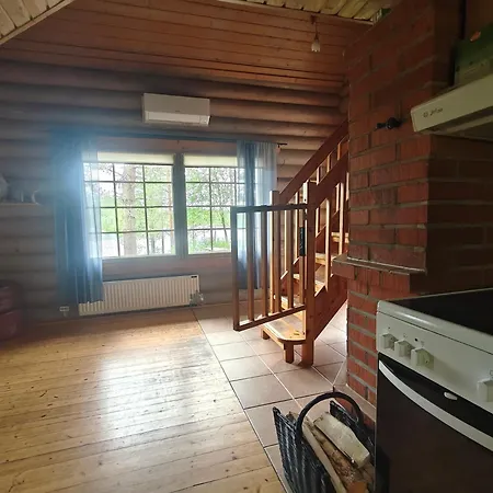 Kalliorinteen Moekit Kalliopirtti