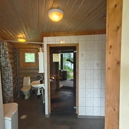 בקתה Kalliorinteen Moekit Kalliopirtti Töysä