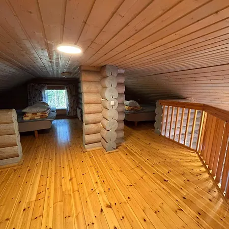 木屋 Kalliorinteen Moekit Kalliopirtti Töysä
