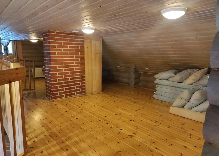 Kalliorinteen Moekit Kalliopirtti *