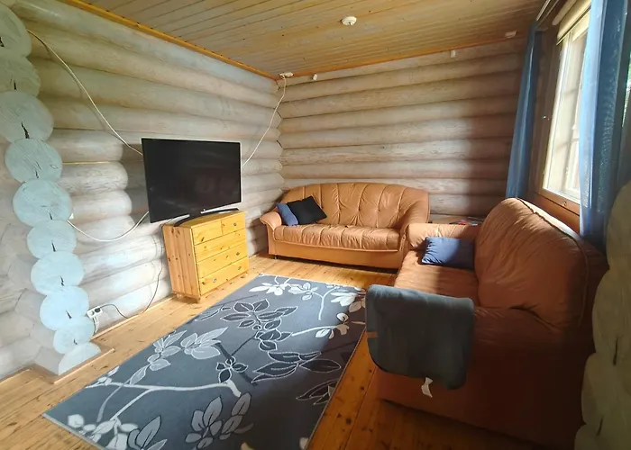 Kalliorinteen Moekit Kalliopirtti Шале