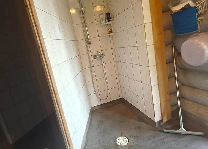 Шале Kalliorinteen Moekit Kalliopirtti *